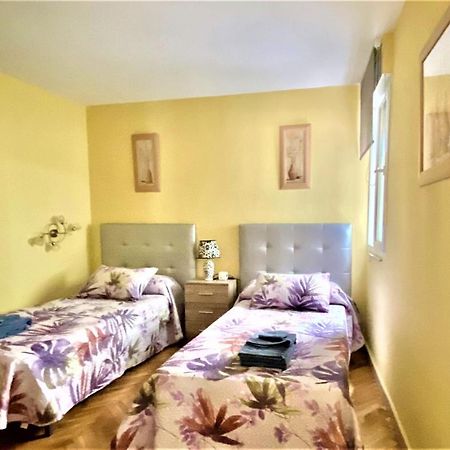 Housingleon- Barrio Humedo Apartment Ngoại thất bức ảnh