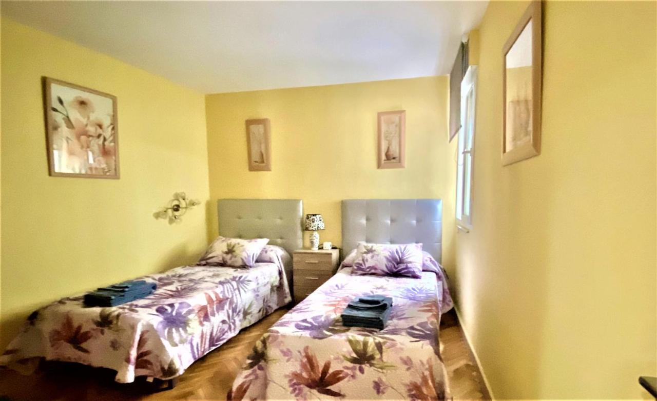 Housingleon- Barrio Humedo Apartment Ngoại thất bức ảnh